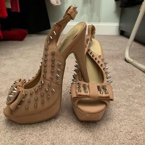 NEVER BEEN WORN! Charlotte Russe Nude Spiked Pumps